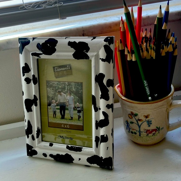 MathnRoses Other - Cow print Photo Frame